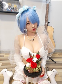 Luna No.005 REM wedding dress(22)